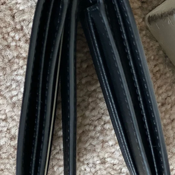 Michael Kors Men's  Billfold with Passcase Wallet Black - Picture 6 of 7